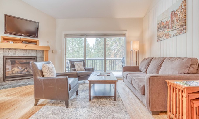 Century West Condominio | Resort living, 2 Bedroom Condo with Balcony Views, Community Pool & Hot Tub!