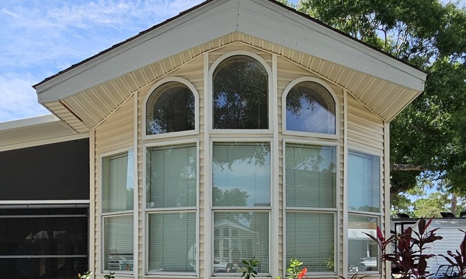 Braden River Casa | Resort Living at SUN OUTDOORS —Steps to Pool + Golf Cart Included!