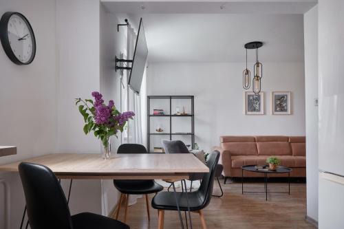 Birstonas Apartamento | Resort Stories Išskirtiniai 7 vietų apartamentai Birštone