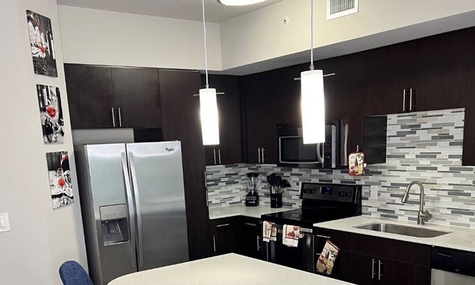 Flagler Village Casa | Resort Style 2 Bedroom W/ Free Parking & Gym