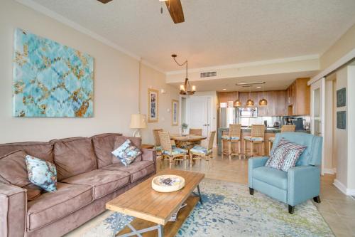 Biloxi Apartamento | Resort-Style Biloxi Condo Walk to the Beach!