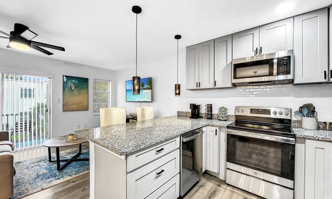 Clearwater Condominio | Resort-Style Condo With Private Balcony and Pool