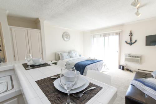 Marina del Rey Apartamento | Resort Style Living in Marina Del Rey & Venice Studio