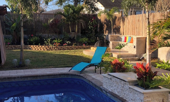 Fairvilla Casa | Resort-Style Luxury & Relaxing.