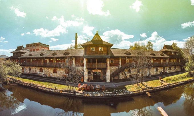 Uzice Casa | Resort Svět