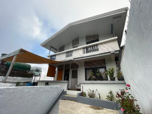 Baguio Casa | Rest Terraces Transient House