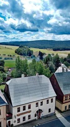 Horni Blatna Casa | Restaurace a penzion Vlčí jáma