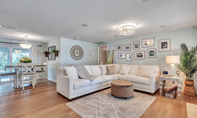 Bradenton Casa | Restful 2 Bedroom House in West Bradenton near AMI