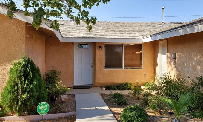 California City Casa | Restful High Desert Getaway