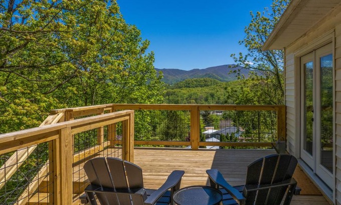 Waynesville Casa | Restoration House