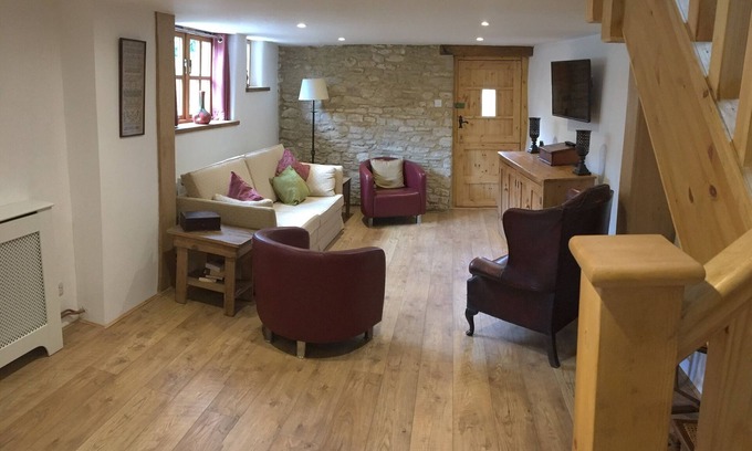 Burford Casa | Granero restaurado de Cotswold - The Barn - en el centro de Burford