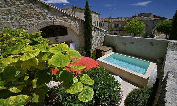 Aujargues Casa | molino de aceite restaurado, piscina y terraza, cerca de Sommières Languedoc
