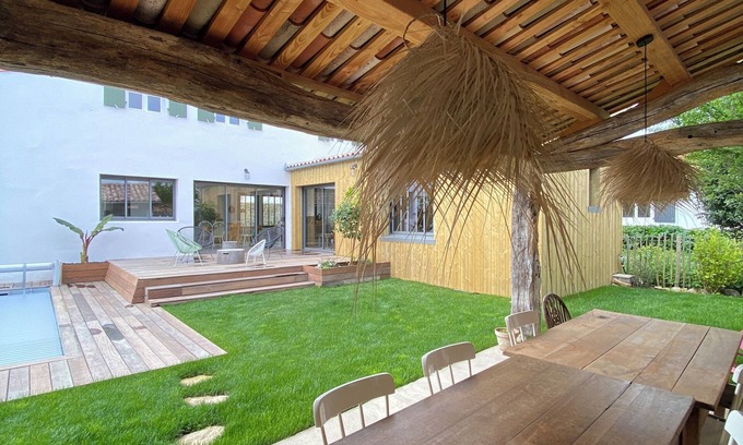 Saint-Clement-des-Baleines Casa | Retaise house, swimming pool, near beach and village center