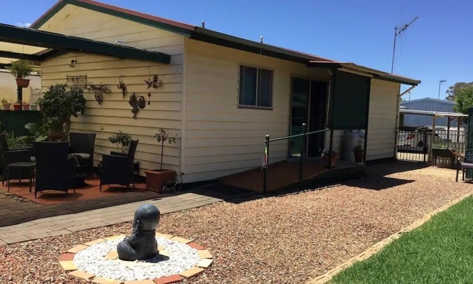 Tungamah Cabaña | RETREAT 2 TUNGAMAH Rural Cottage Accommodation