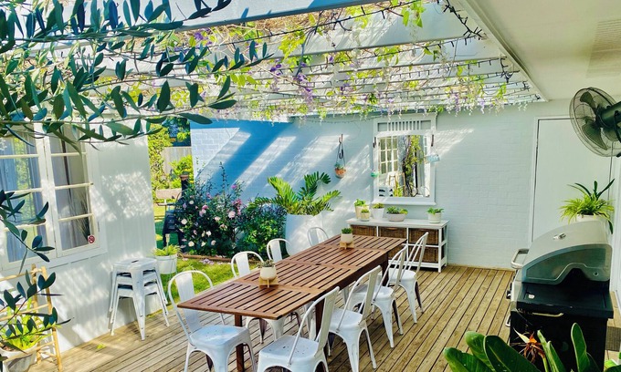 Pelican Waters Casa | Golden Beach Getaway