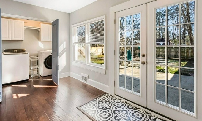 Zebulon Casa | Remodeled Wendell Zebulon home with a pool table and quality amenities