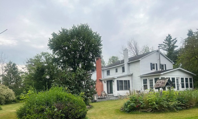 Chazy Casa | Retreat style home , minutes drive to many attraction site and hike trails.