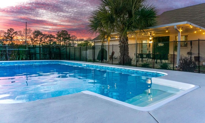 Enterprise Casa | Retreat to a Private Oasis w/ Pool- 10 mins from Ft. Rucker