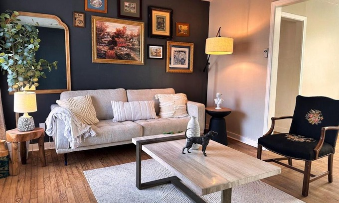 Central Oklahoma City Casa | Retro Design House Nears The Zoo