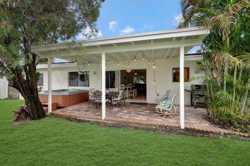 South Corals Casa | Retro Getaway Home By Pmi