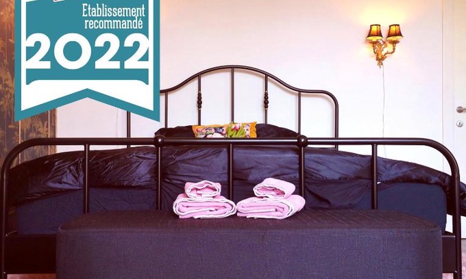 Namur Apartamento | Retro Parisian Apartment - 2 Persons - Spacious 75m2 and fully equipped - IN city center