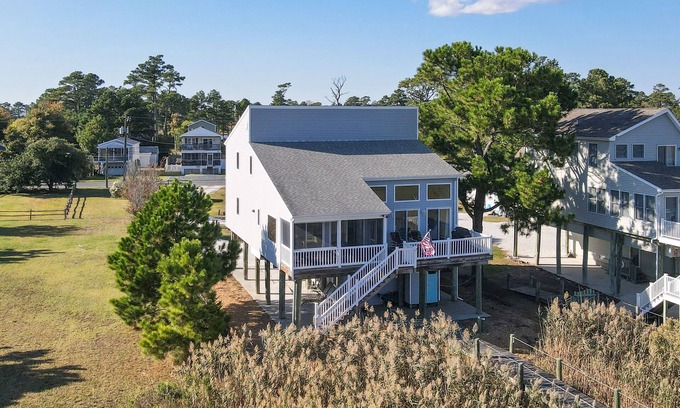 Chincoteague Casa | Return - Waterfront w/ Boat dock!