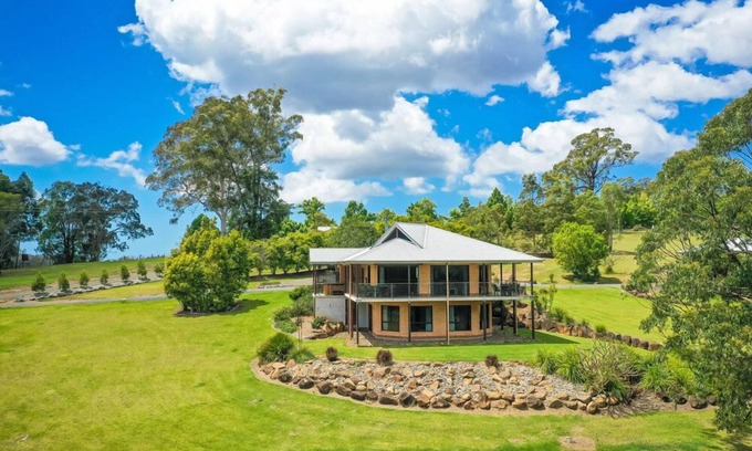 Possum Brush Casa | Revitalise your soul in the “Well Being” Eco Lodge.