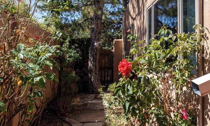 Santa Fe Casa | Rexie's Place