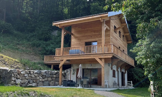 Saint-Martin-Vesubie Chalet De Esquí | Rez de Chaussé de Chalet Avec Jardin, Calme et Proche du Village Pour 2 Adultes