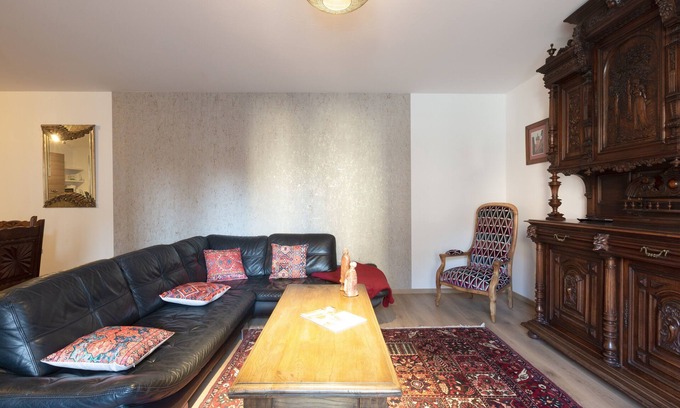 Selestat Apartamento | RHENANUS: Jacques Taurellus 🐕‍🅿️🗝