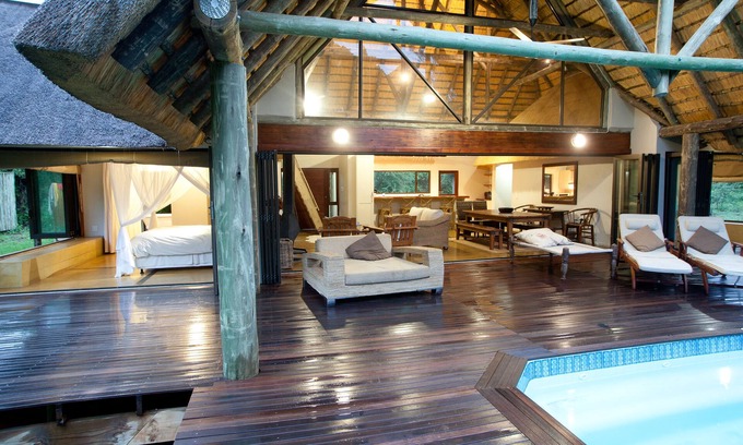 Jozini Cabina | Rhino River Lodge