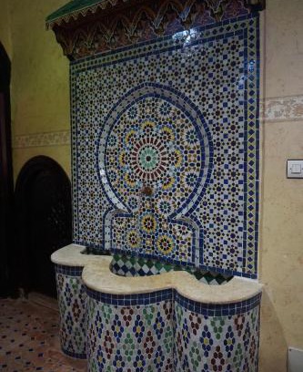 Meknes Medina Cama Y Desayuno | Riad Andalousse