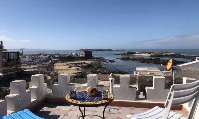 Marrakesh-Tensift-El Haouz Casa | Riad Dar Nouchka with splendid ocean view