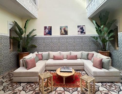 Zaouia Sidi Rhalem Casa | Riad Fridi
