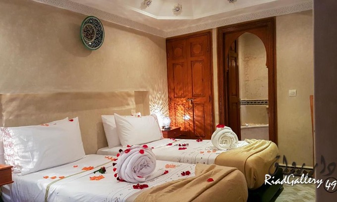 Bab Doukkala Casa | Riad Gallery 49 & Spa