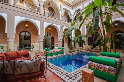 Zaouia Sidi Rhalem Casa | Riad Nabila