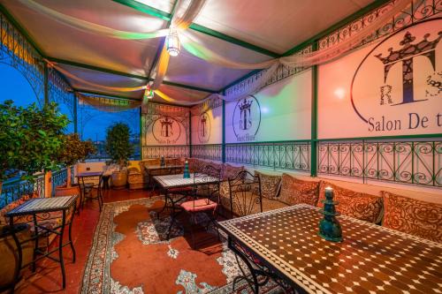 El Mokhifa Cama Y Desayuno | Riad Taj Salma
