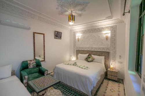 Zekkak Er Roumane Casa | Riad Zara Fez