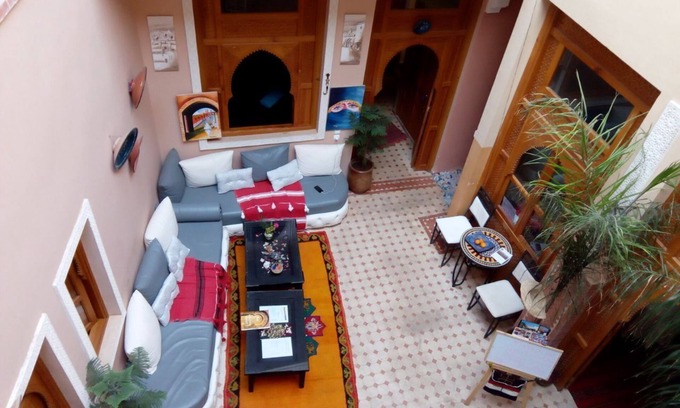 Kbour Chou Casa | RIADJENANADAM Marrakesh