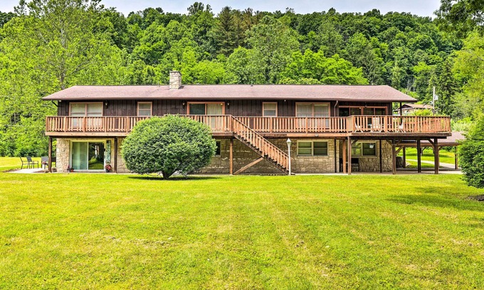 Richwood Casa | Richwood Respite Near Trout Fishing