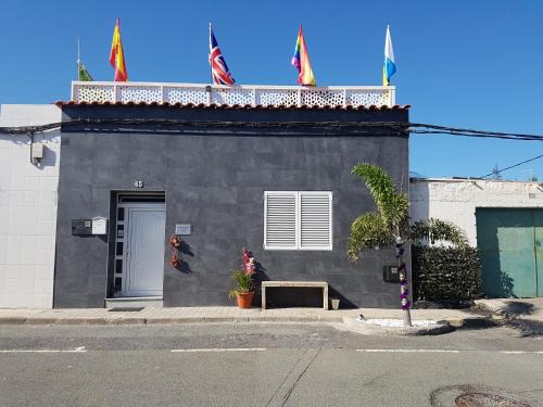 Las Puntillas Cama Y Desayuno | Rickaty Lodge Bed and Breakfast, Airport Hotel, Hotel de aeropuerto, Las Palmas Airport, Gran Canaria Airport, LPA, Spain