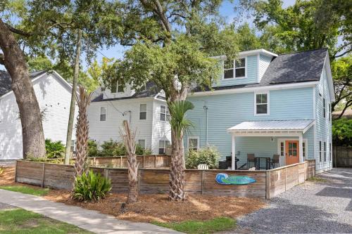 Mount Pleasant Casa | Ride The Wave 5 min to Beach 7 min to Dtwn