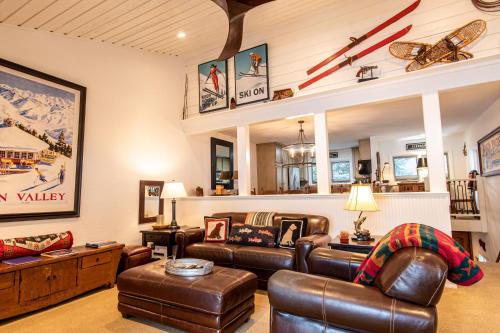Elkhorn Village Casa | Ridge Condo 2639