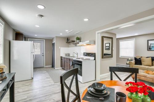 Ridgefield Casa | Ridgefield Cottage Walk to Town and Movie Theater!