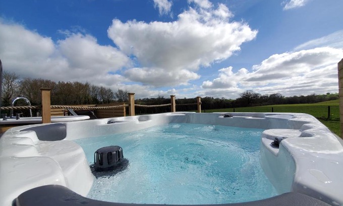 Wincanton Casa | Riding Gate Lodge