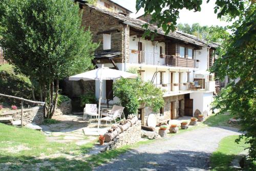 Pramollo Cama Y Desayuno | Rifugio Pomeano Bed and Breakfast