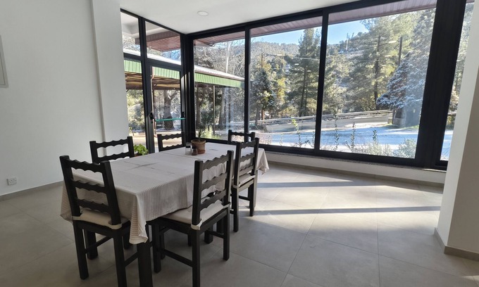 Vasa Koilaniou Cama Y Desayuno | Rifugio Retreat BedBreakfast
