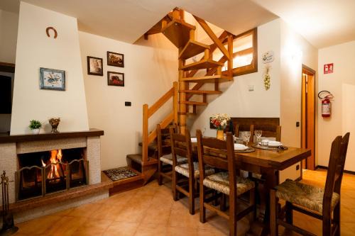 Sestola Apartamento | Rifugio tra i Boschi - Camino & Balcone
