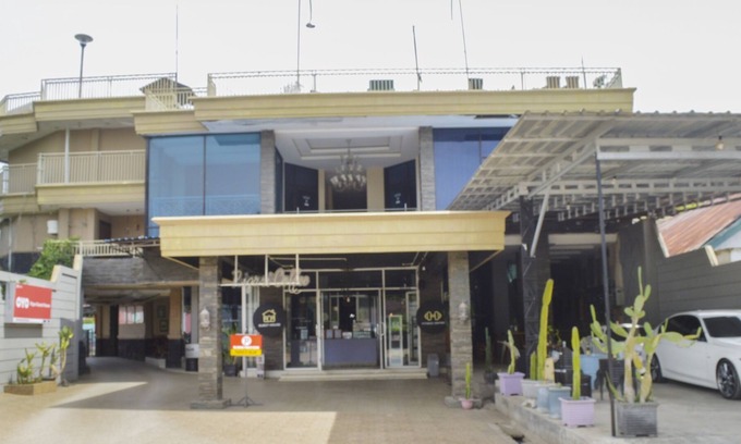 Balikpapan Hotel | OYO 90378 Rigari Guest House