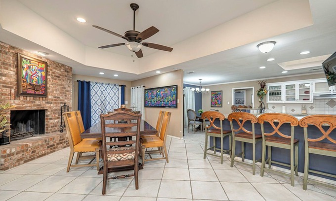 Midland Casa | Right At Home- Midland Santiago Dreams w/ man cave, two large yards xtra parking